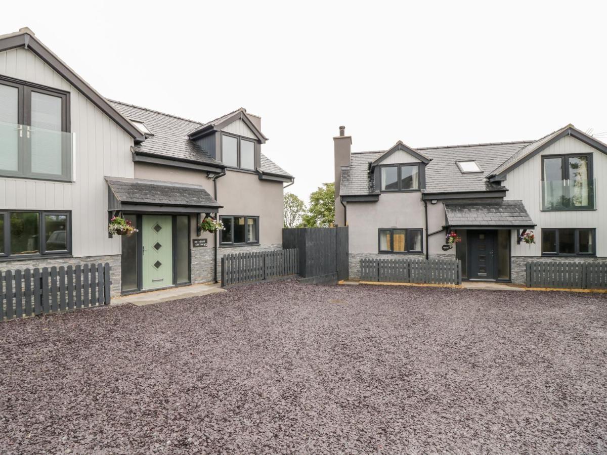 Hunters Cottage Benllech Esterno foto