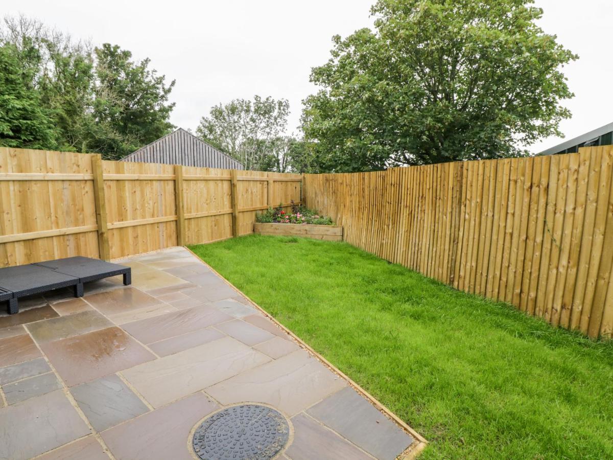 Hunters Cottage Benllech Esterno foto