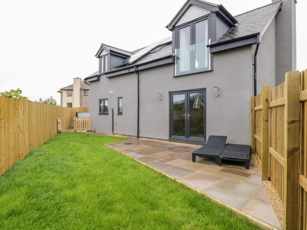 Hunters Cottage Benllech Esterno foto