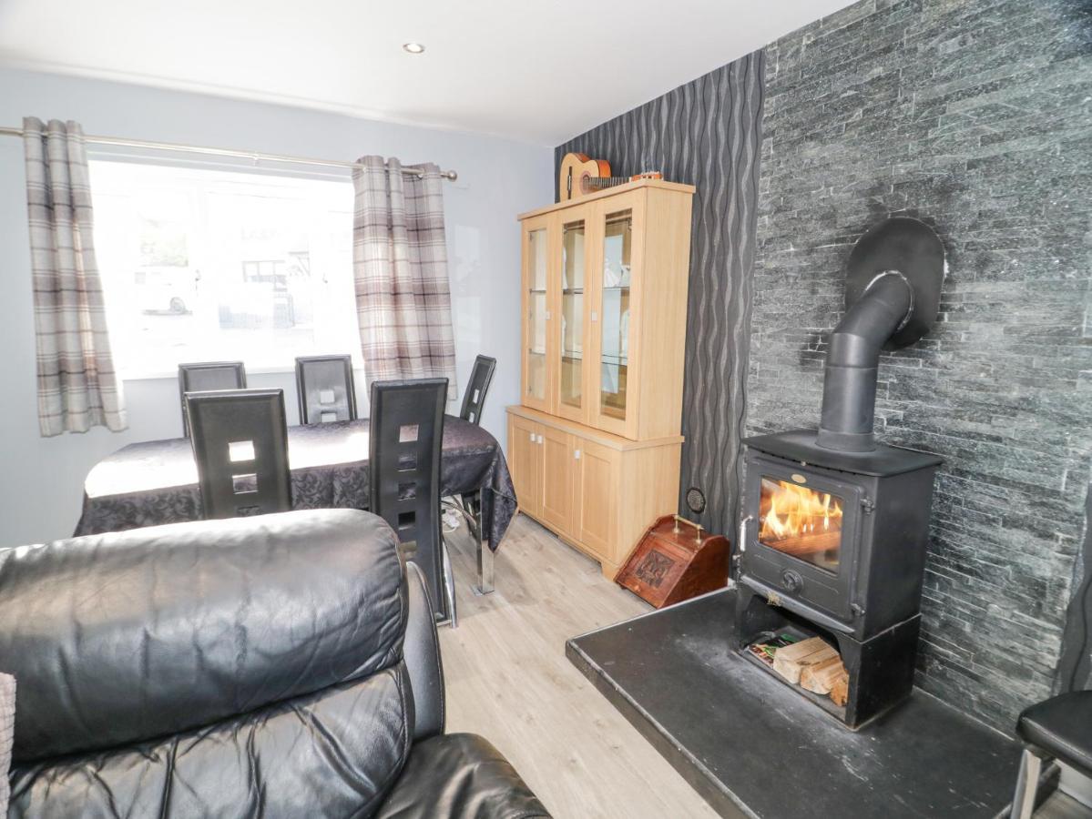 Hunters Cottage Benllech Esterno foto