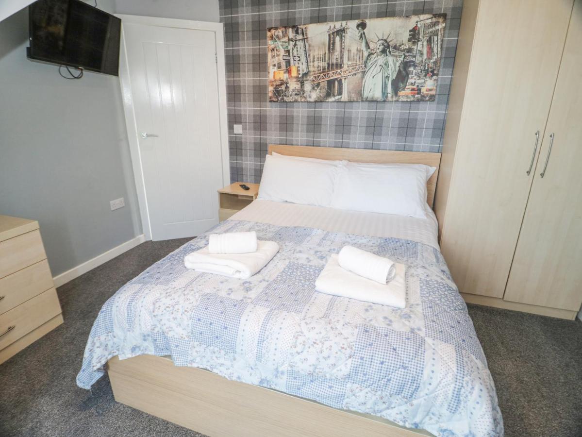 Hunters Cottage Benllech Esterno foto