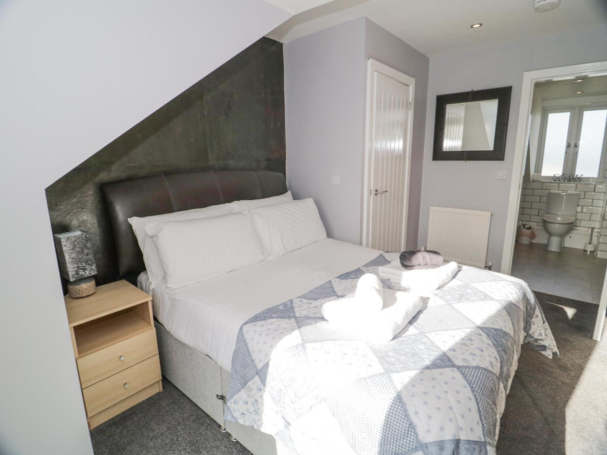 Hunters Cottage Benllech Esterno foto